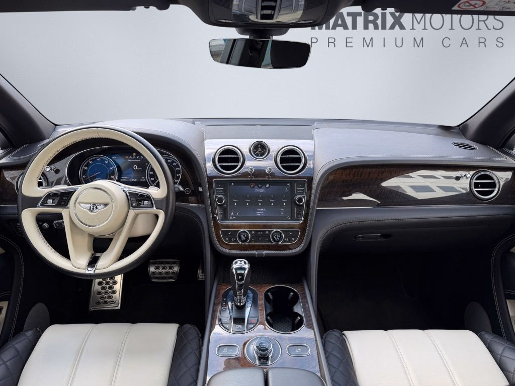 Bentley Bentayga V8 1.Hand Scheckheft NightVision, Ansicht 3