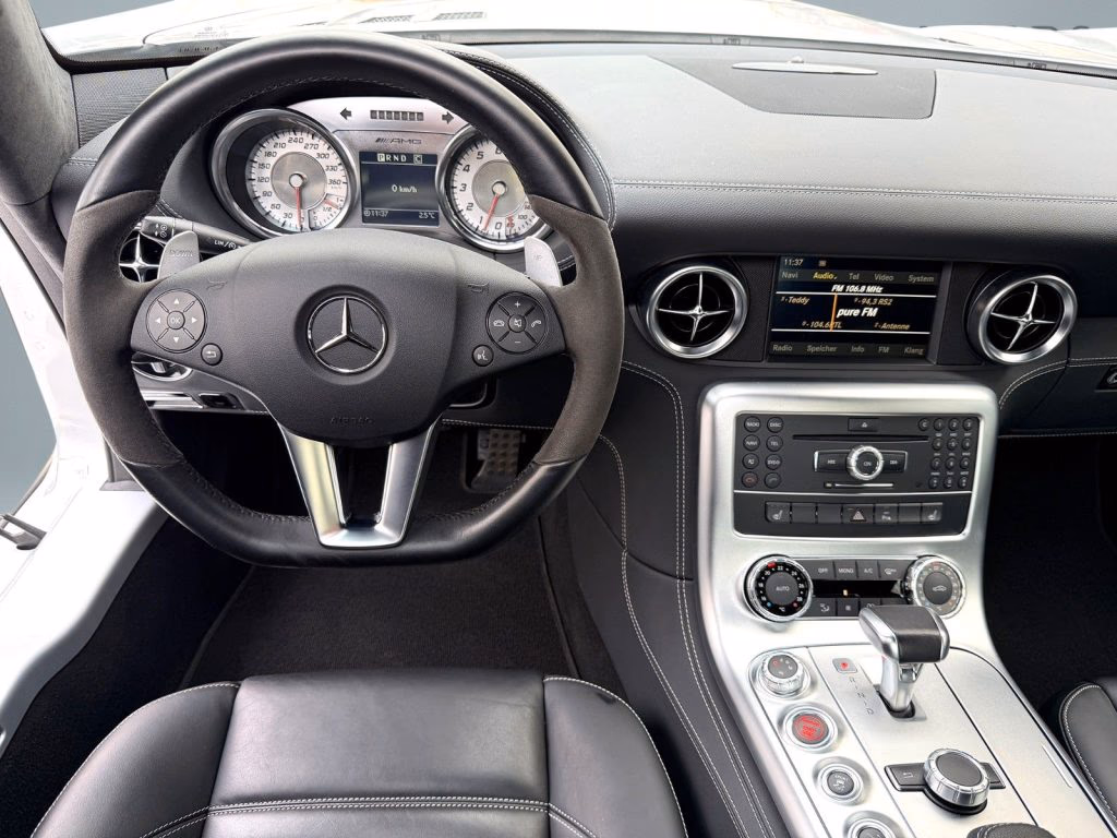 Mercedes-Benz SLS AMG 2.Hand Scheckheft lückenlos German Spec., Ansicht 7