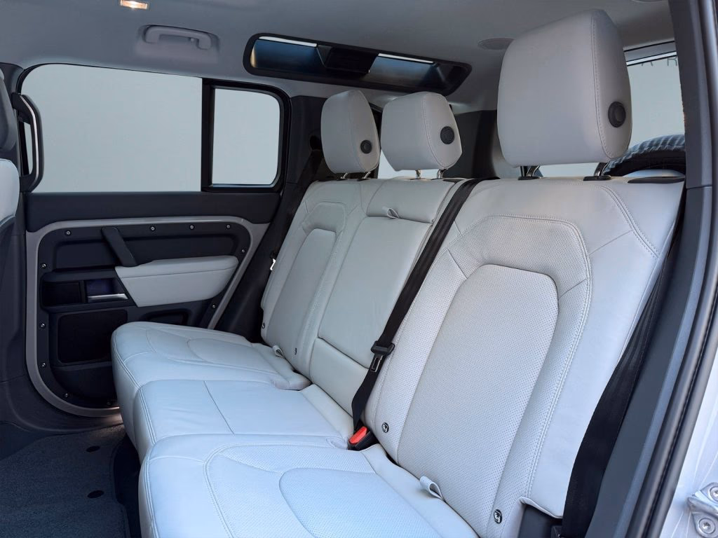 Land Rover Defender X-Dynamic HSE V8 MY26 HeadUp Meridian, Ansicht 8