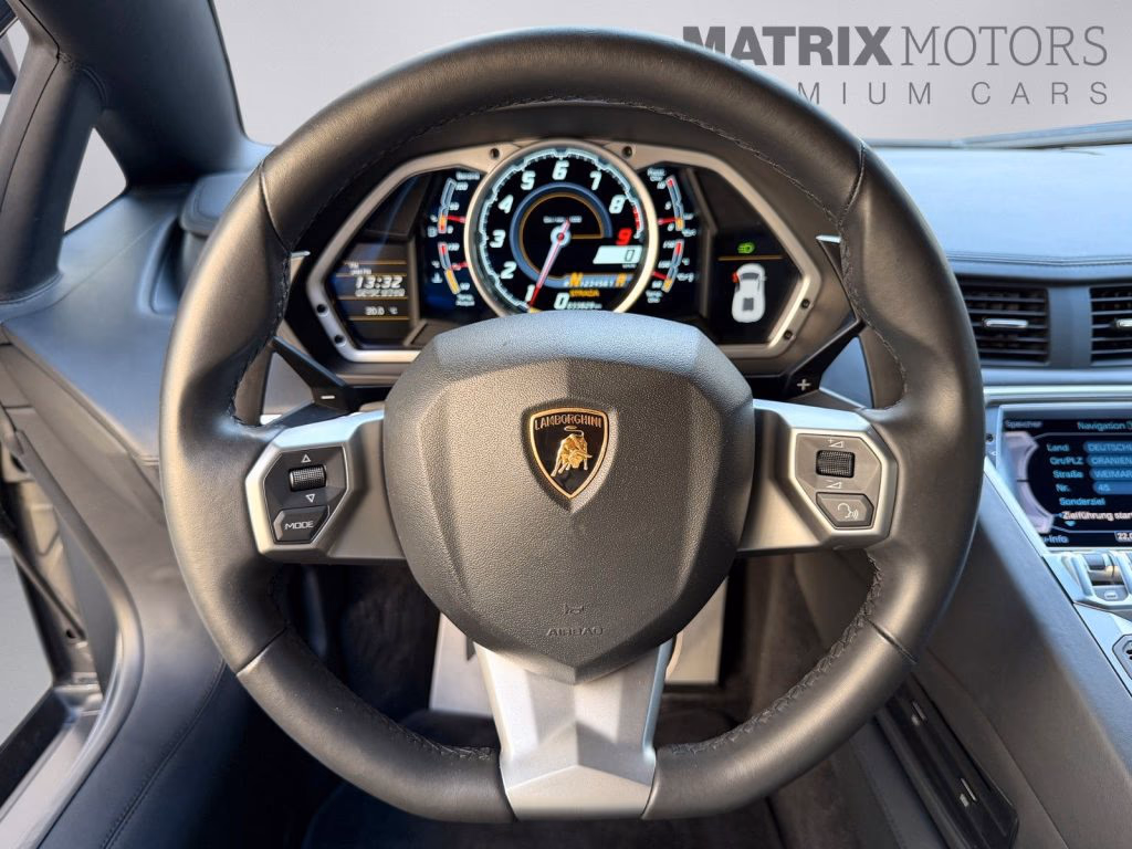 Lamborghini Aventador LP 700-4 | Lift Carbon Kamera Capristo, Ansicht 11