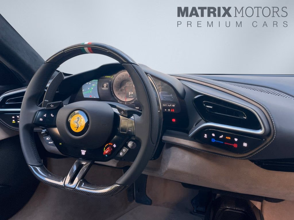 Ferrari 296 GTB | Ferrari Atelier Carbon COC Lift LED's, Ansicht 11