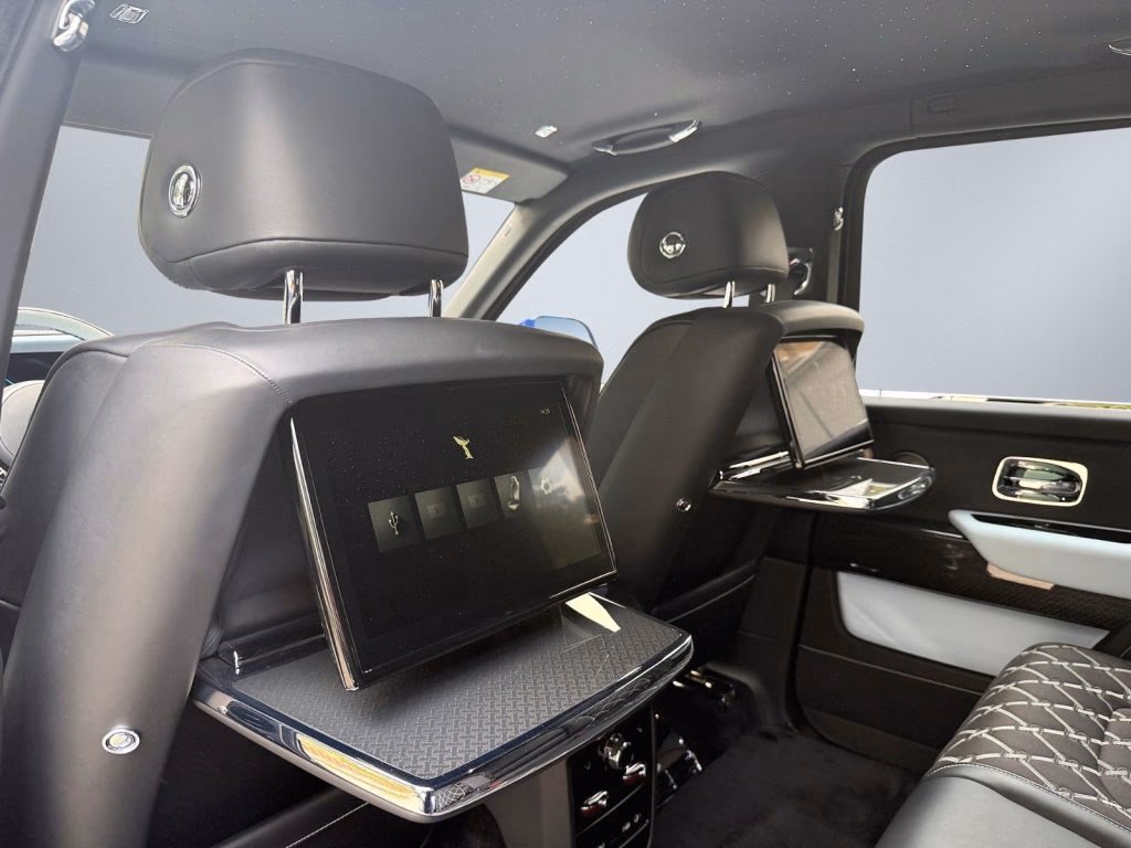 Rolls-Royce Cullinan Black Badge Series II 23" Lounge Seats, Ansicht 12