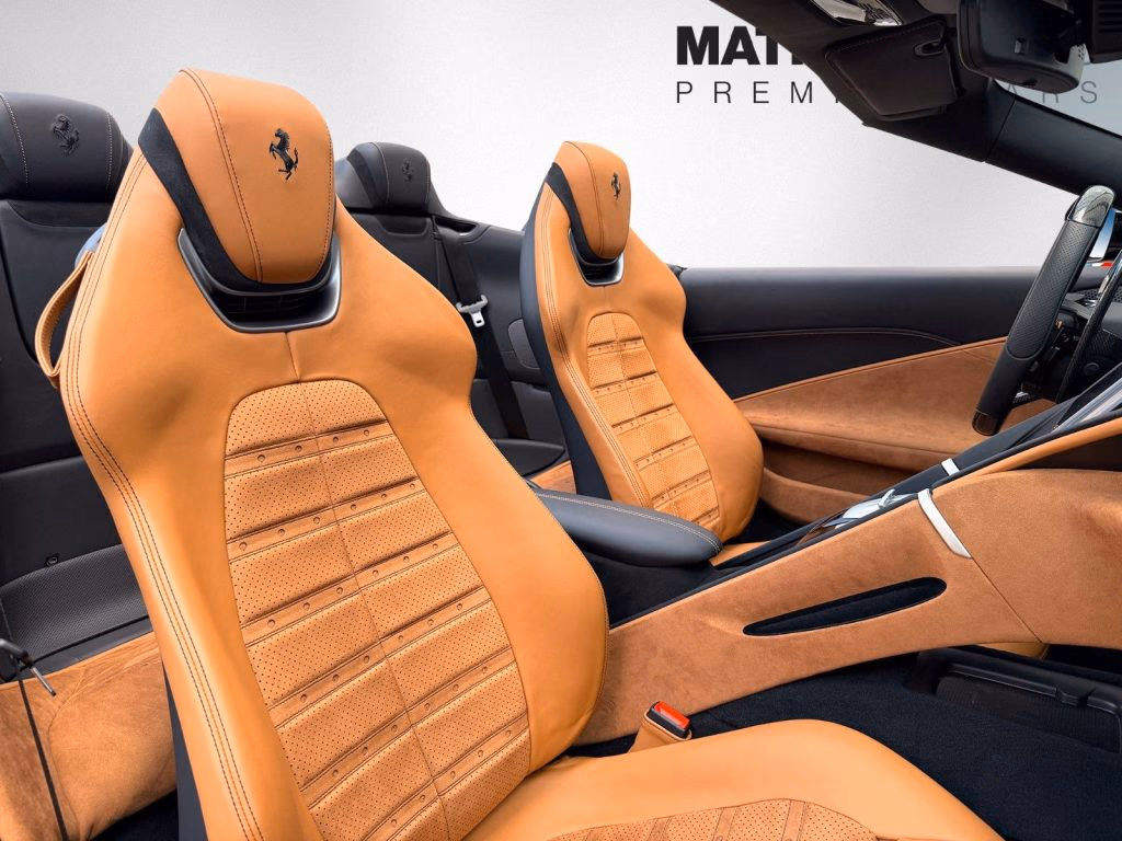 Ferrari Roma Spider Matrix LED "Daytona" Hi-Fi 360°, Ansicht 12